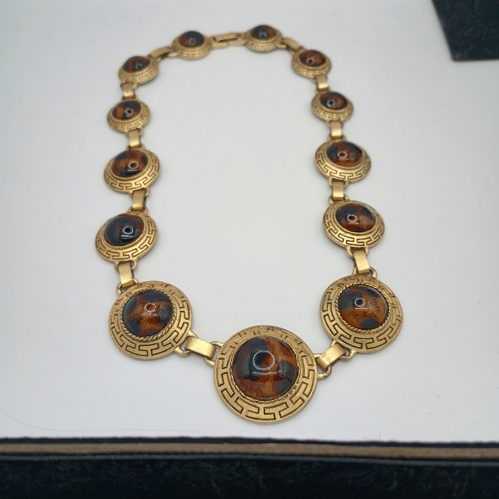 Tortise Gold and Brown Faux Necklace Vintage